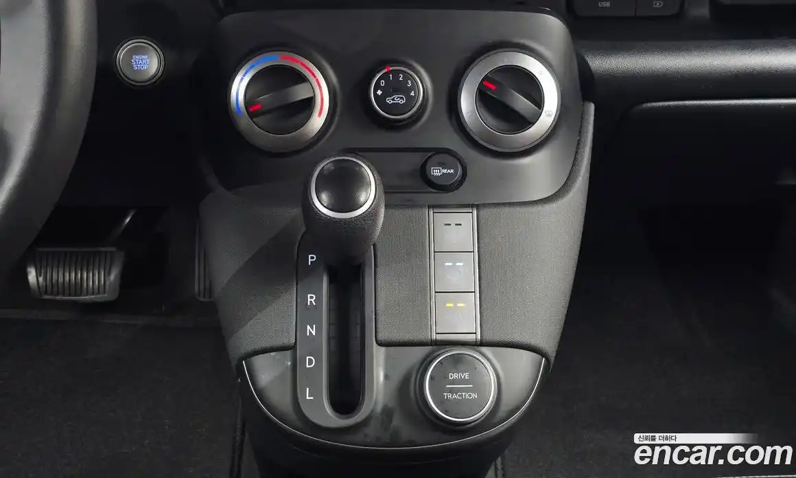 Hyundai Casper 2022 1.0 автомат (гидро), фото 12