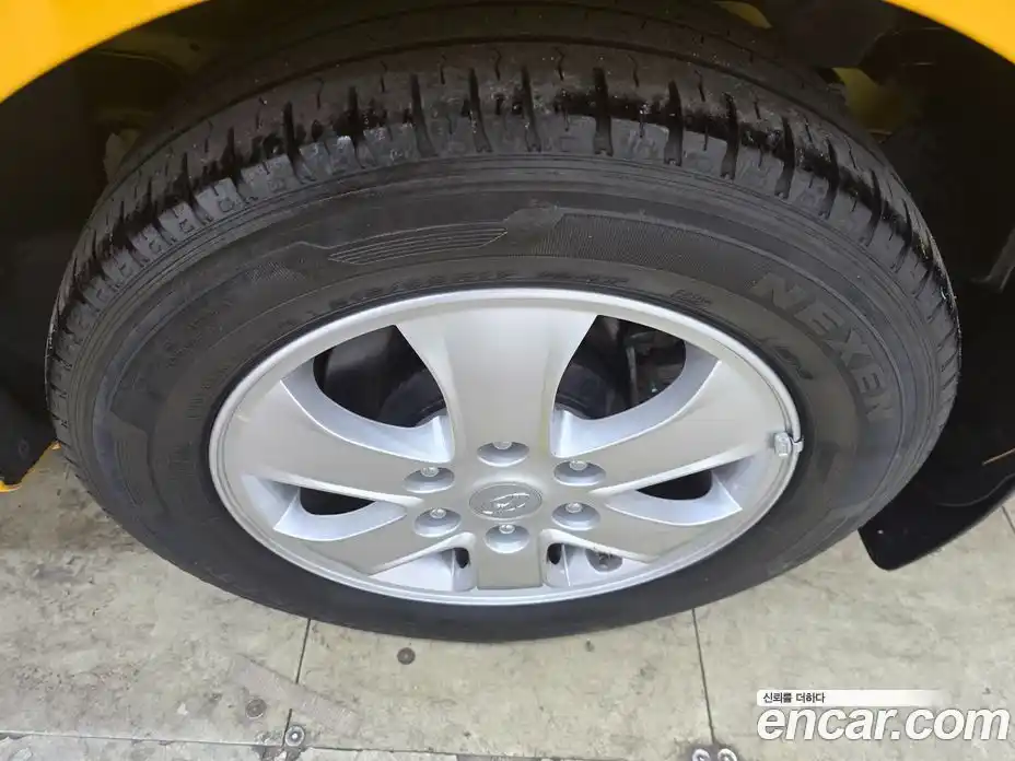 Hyundai Starex 2020 2.4 автомат (гидро), фото 14