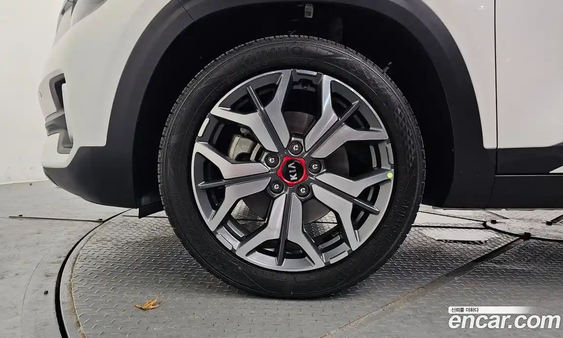 Kia Seltos 2021 1.6 автомат (гидро), фото 5