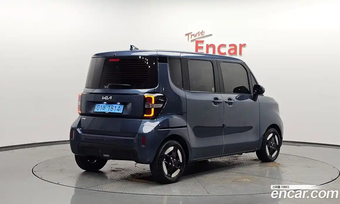 Kia Ray 2024 0.1 автомат (гидро), фото 1