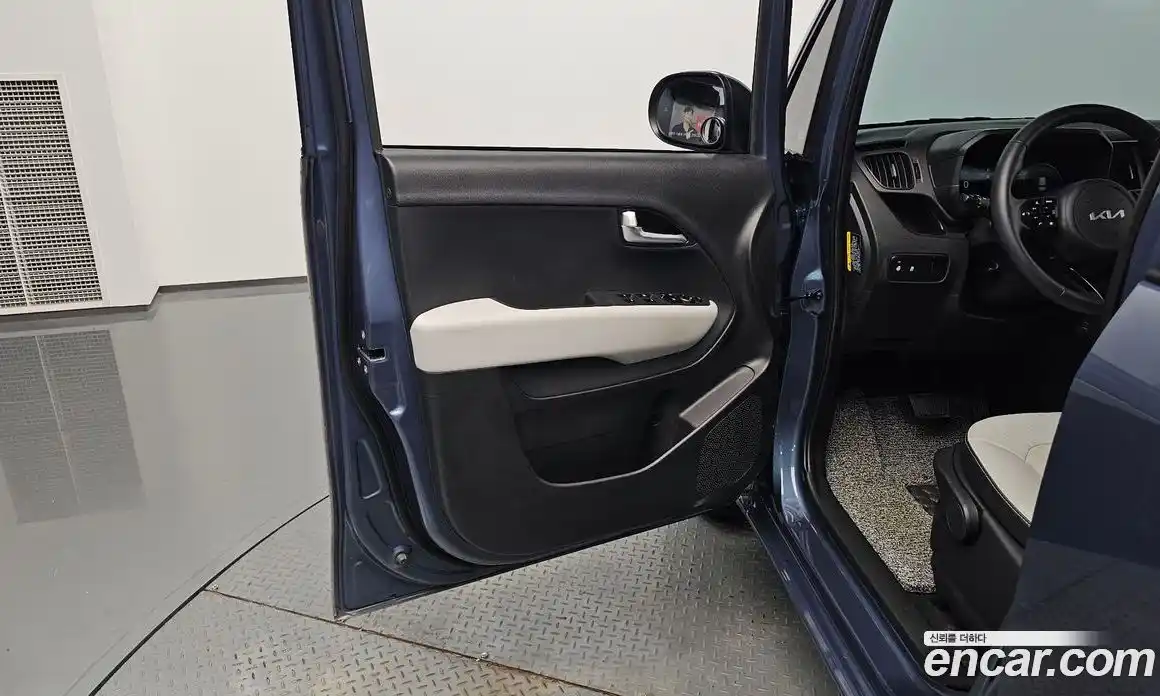 Kia Ray 2024 0.1 автомат (гидро), фото 13