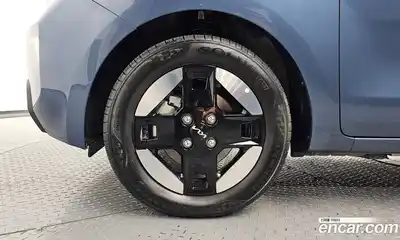 Kia Ray 2024 0.1 автомат (гидро), миниатюра 4