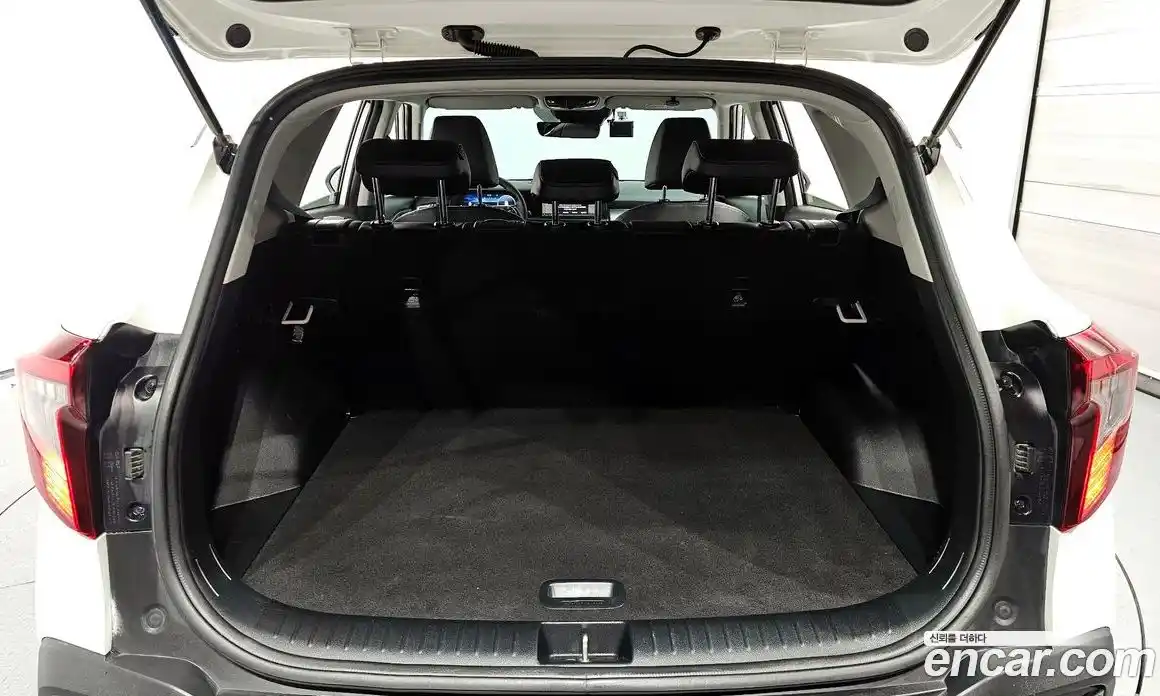 Kia Seltos 2025 1.6 автомат (гидро), фото 20 Kia Seltos 2025 1.6 автомат (гидро), фото 20