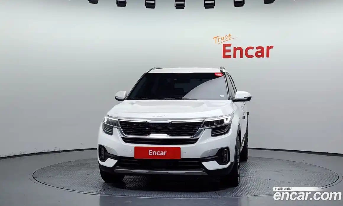 Kia Seltos 2022 1.6 автомат (гидро), фото 3
