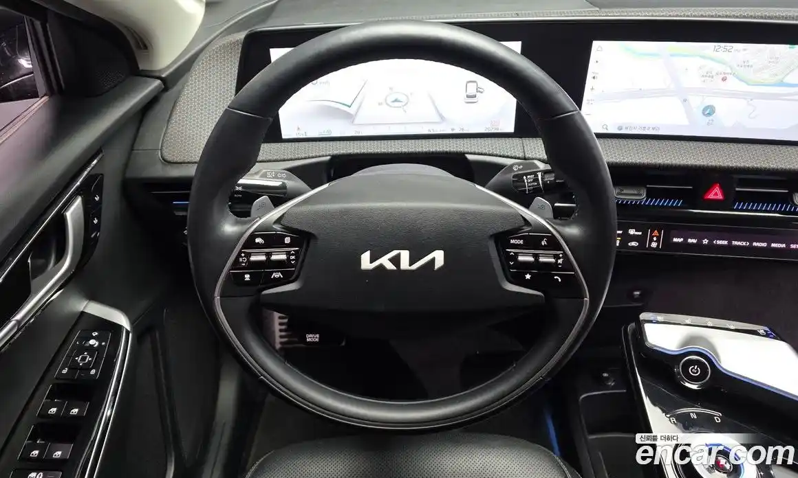 Kia EV6 2023 0.1 автомат (гидро), фото 13