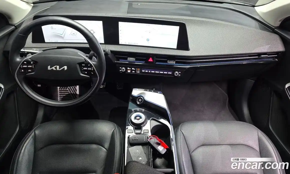 Kia EV6 2023 0.1 автомат (гидро), фото 7