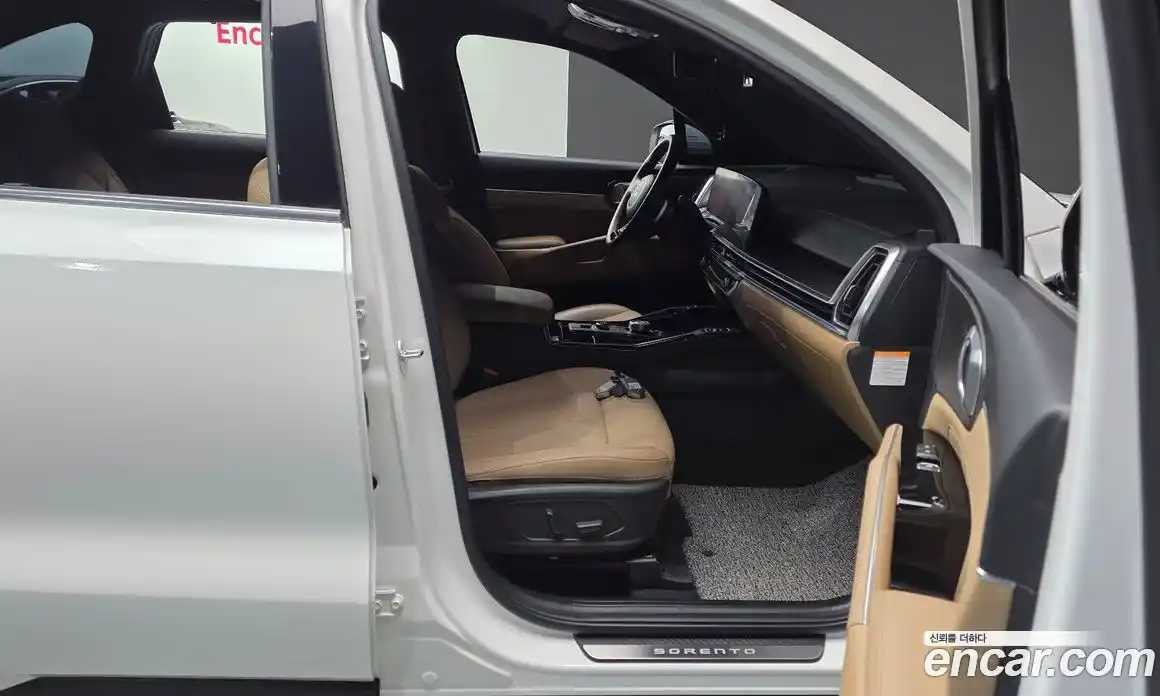 Kia Sorento 2023 1.6 автомат (гидро), фото 16