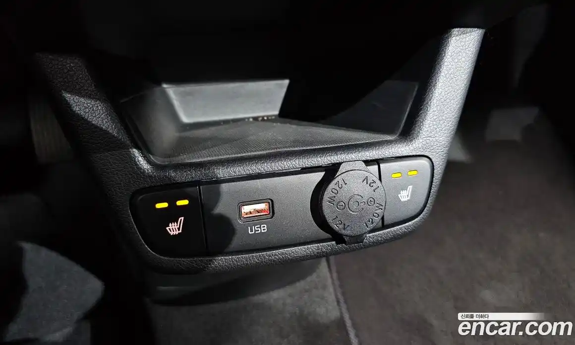 Kia Ray 2021 1.0 автомат (гидро), фото 30