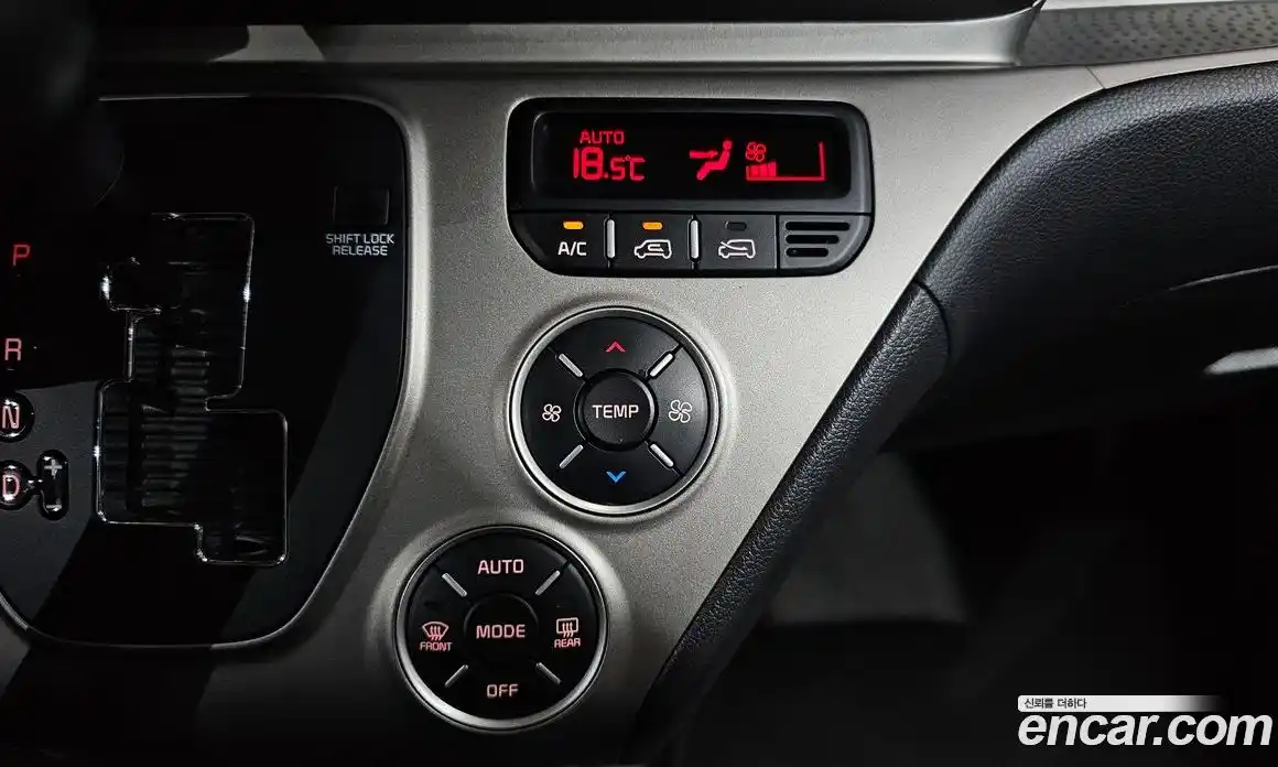 Kia Ray 2021 1.0 автомат (гидро), фото 33