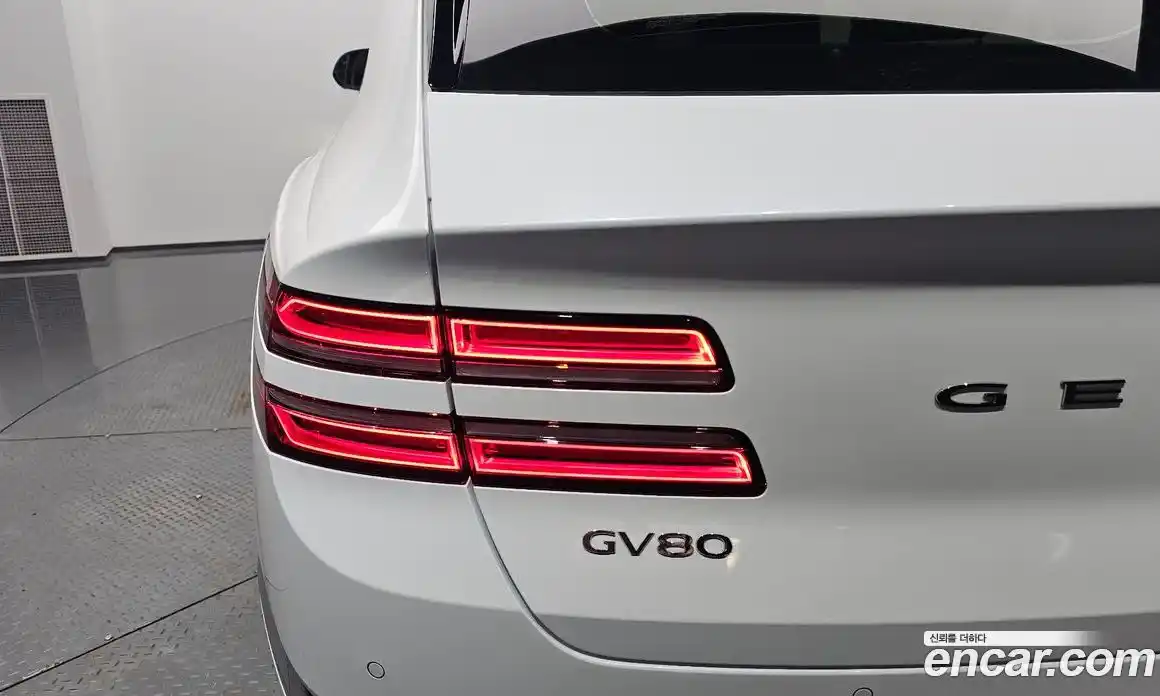 Genesis GV80 2023 2.5 автомат (гидро), фото 8