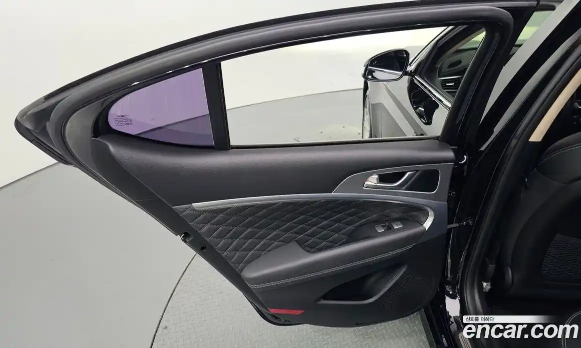 Genesis G70 2021 2.0 автомат (гидро), фото 15