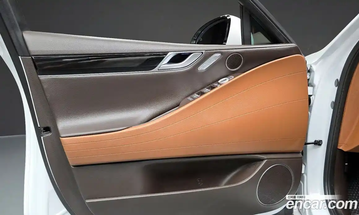 Genesis G80 2024 2.5 автомат (гидро), фото 14