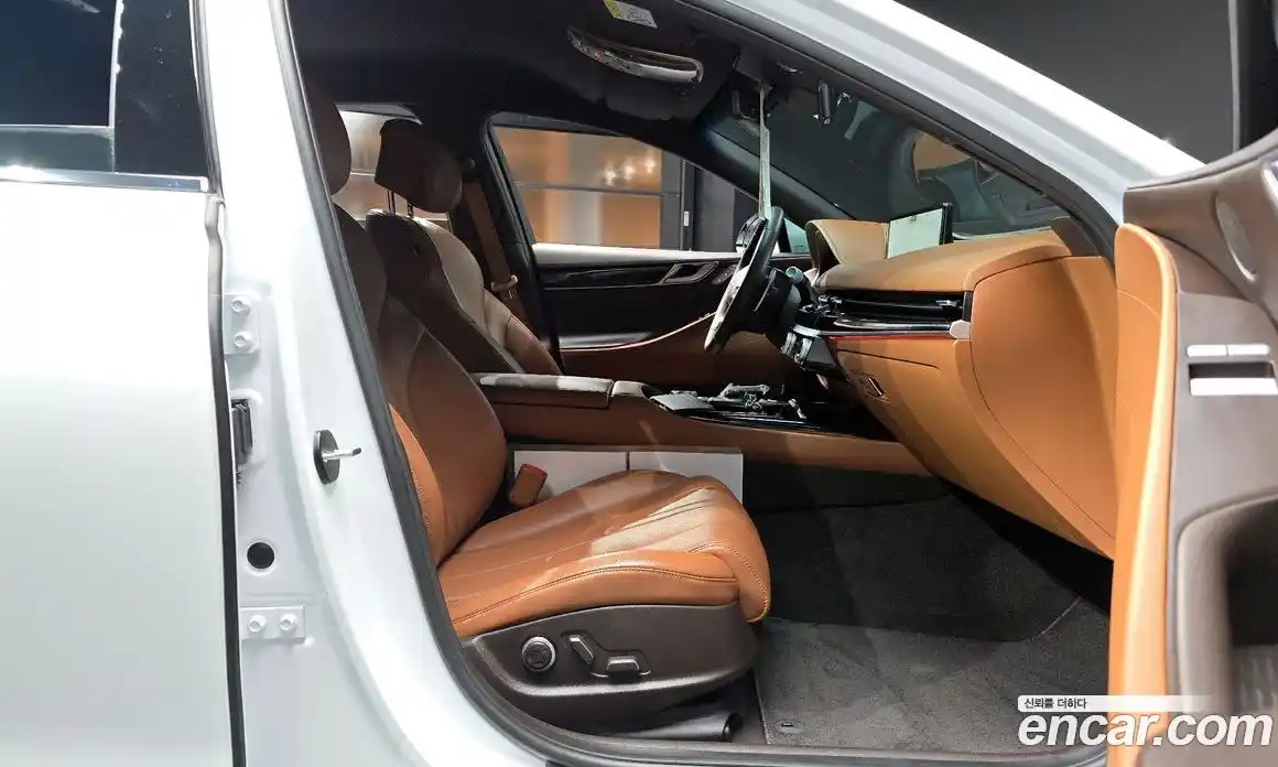 Genesis G80 2024 2.5 автомат (гидро), фото 16