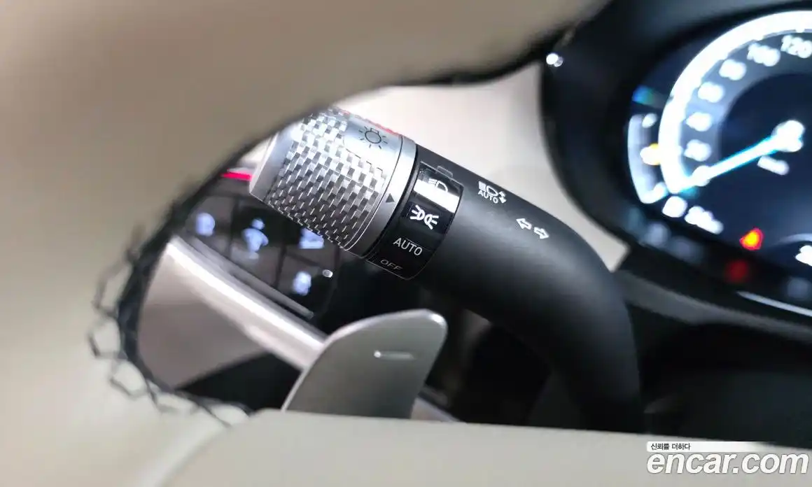 Genesis GV70 2021 2.5 автомат (гидро), фото 29