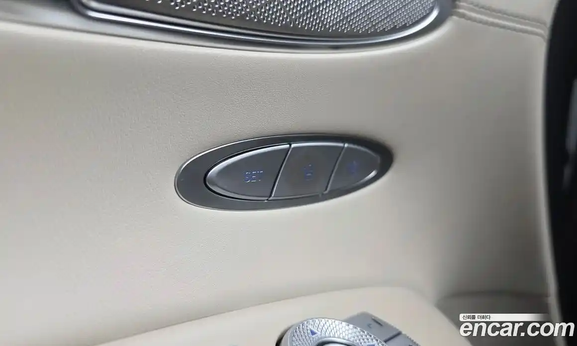 Genesis GV70 2021 2.5 автомат (гидро), фото 31