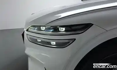 Genesis GV70 2021 2.5 автомат (гидро), миниатюра 7