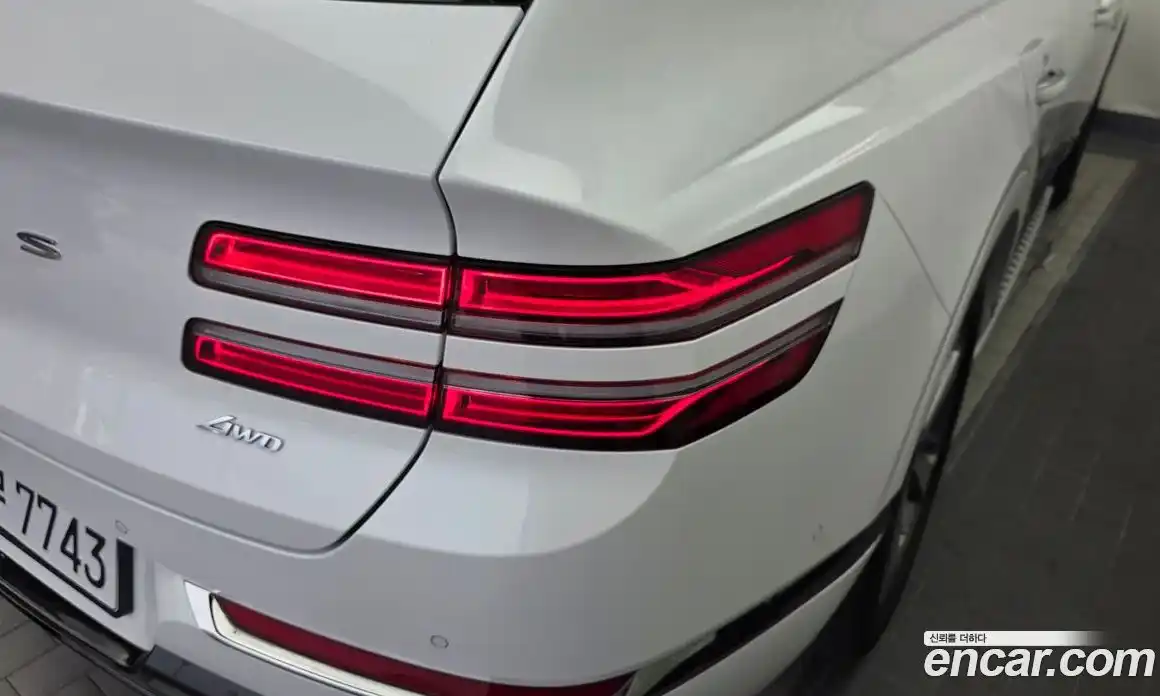 Genesis GV80 2022 3.0 автомат (гидро), фото 9