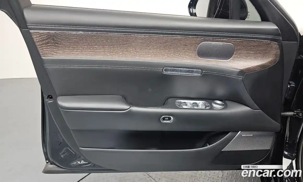 Genesis G90 2023 3.5 автомат (гидро), фото 14