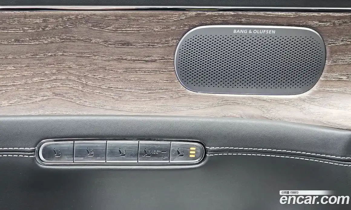 Genesis G90 2023 3.5 автомат (гидро), фото 33
