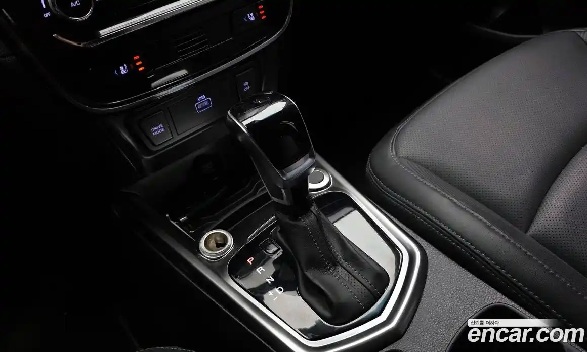 SsangYong TIBOLI 2022 1.5 автомат (гидро), фото 9