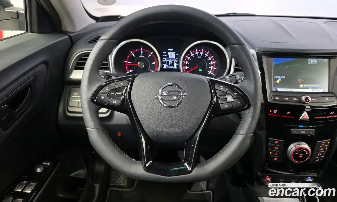 SsangYong TIBOLI 2019 1.6 автомат (гидро), фото 14
