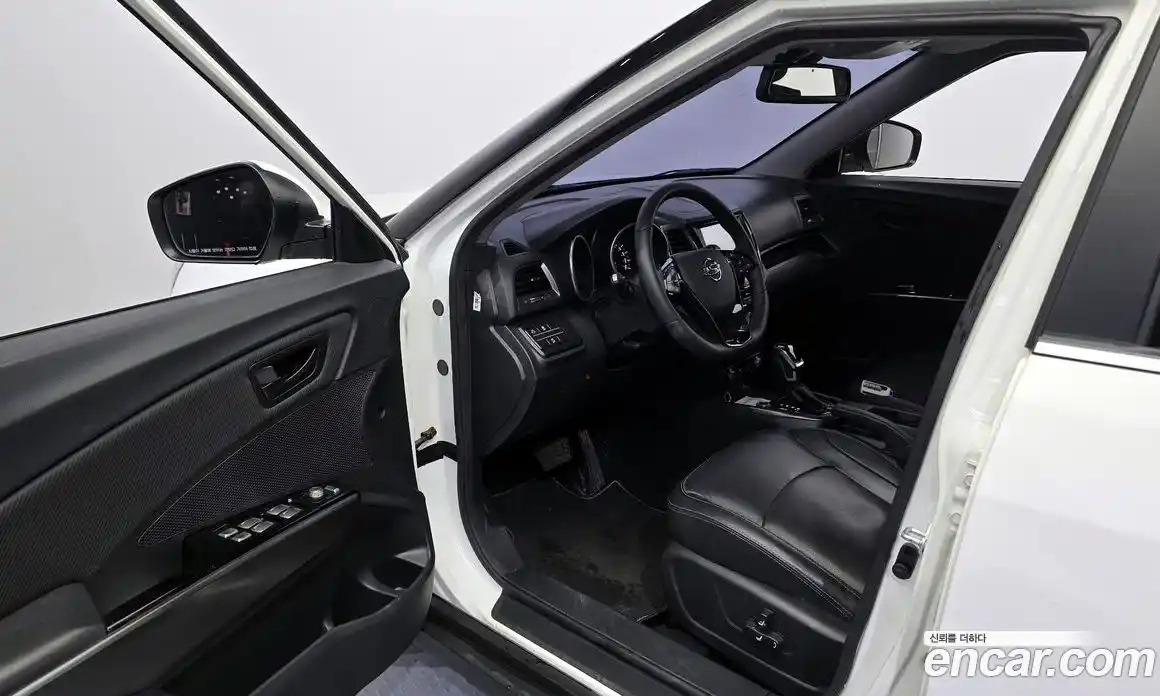 SsangYong TIBOLI 2019 1.6 автомат (гидро), фото 10