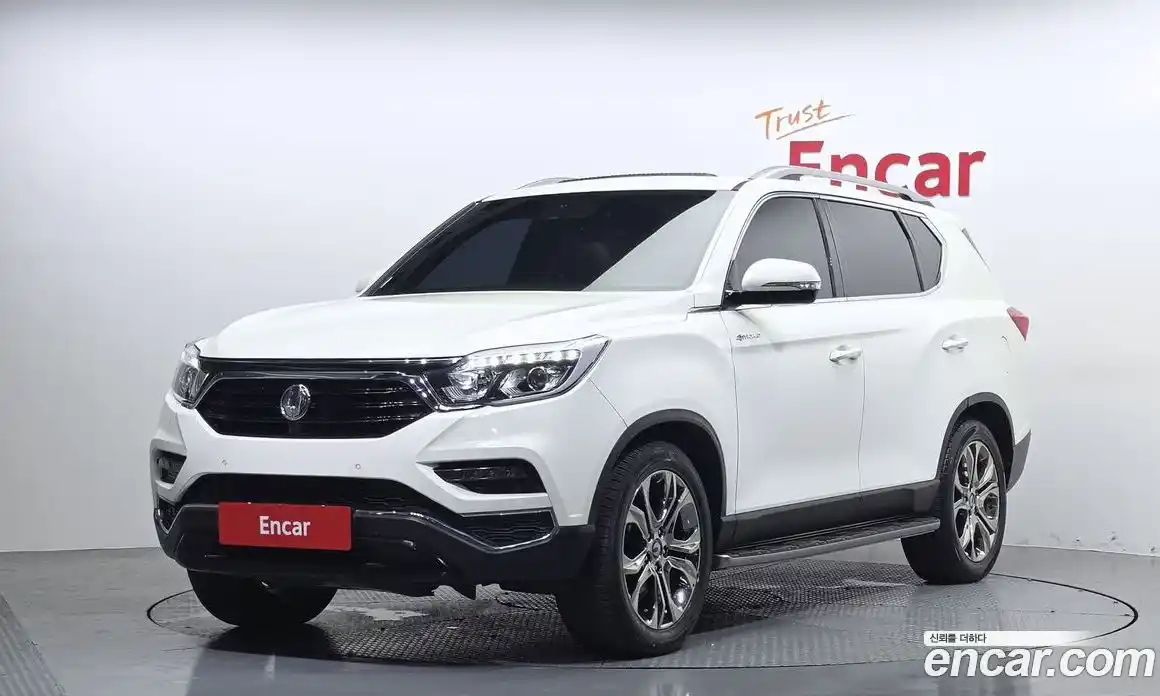 SsangYong Rexton 2018 2.2 автомат (гидро), фото 1