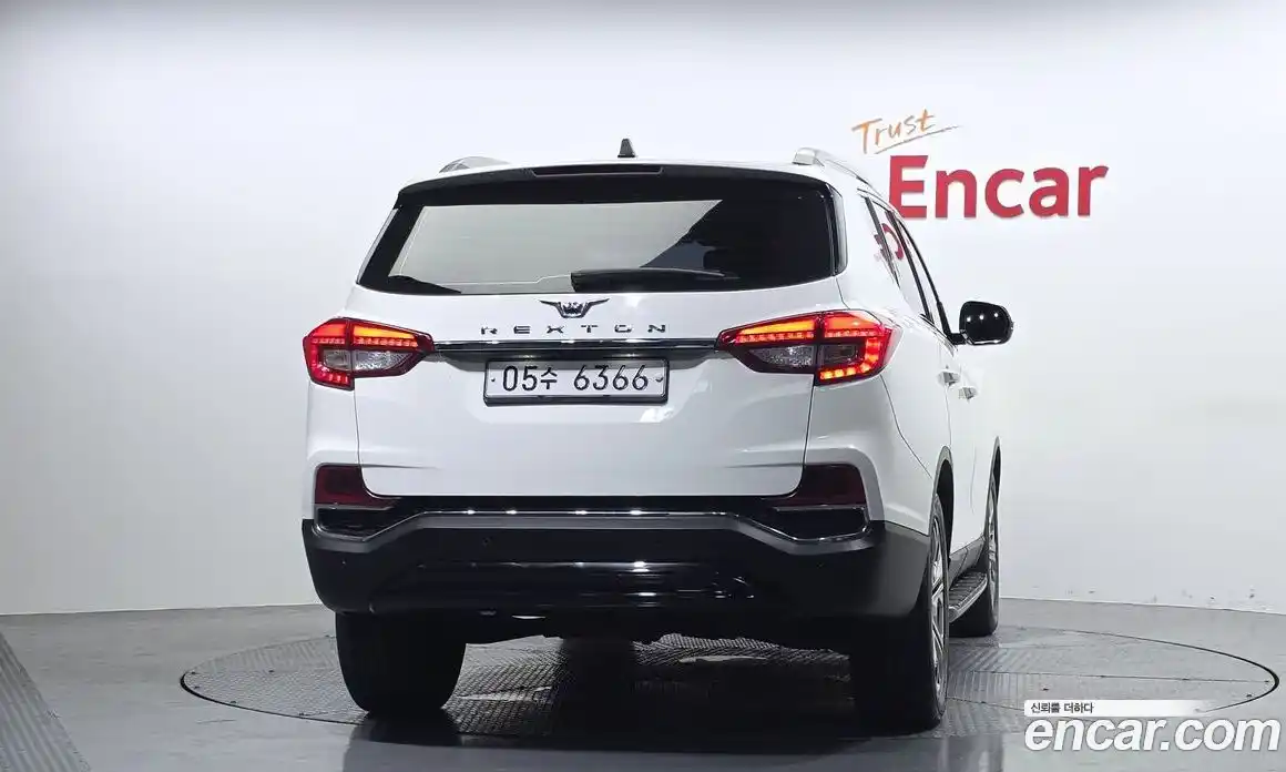 SsangYong Rexton 2018 2.2 автомат (гидро), фото 4