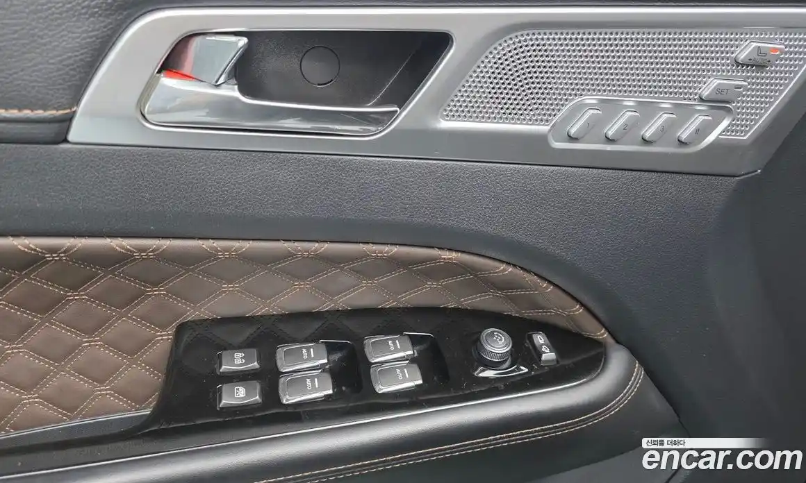 SsangYong Rexton 2023 2.2 автомат (гидро), фото 18