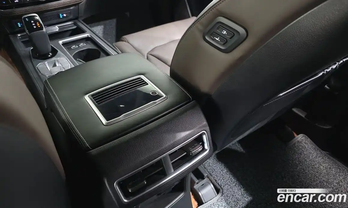 SsangYong Rexton 2023 2.2 автомат (гидро), фото 30