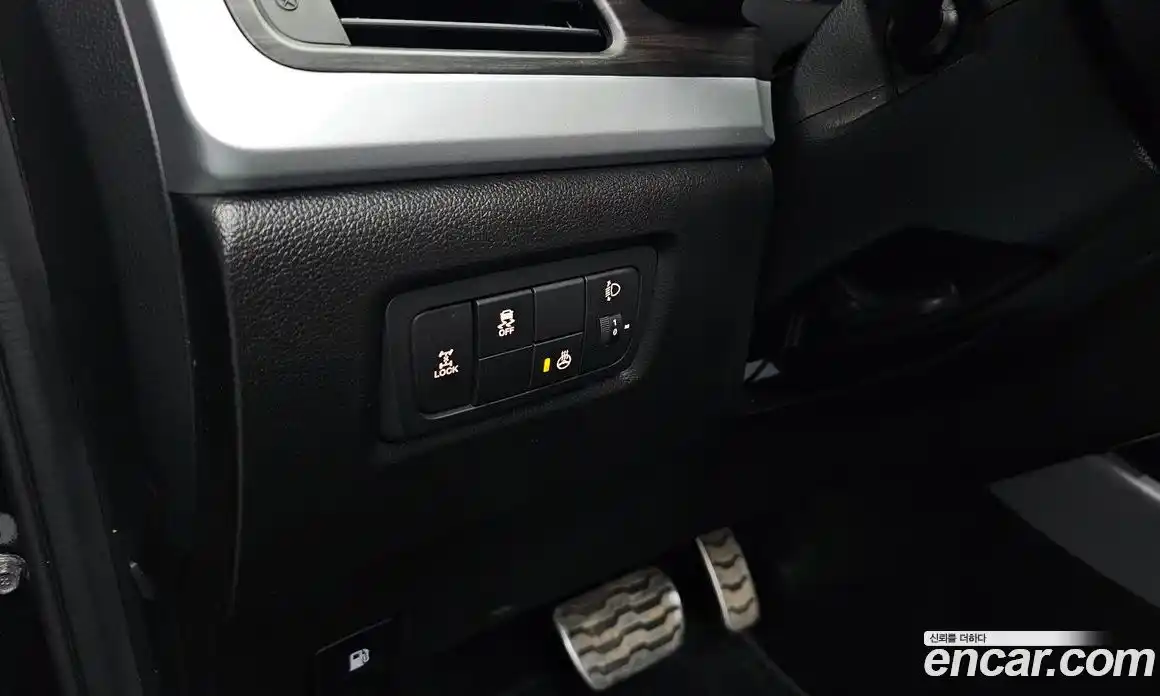 SsangYong Korando 2015 2.2 автомат (гидро), фото 23