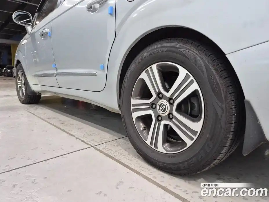 SsangYong Korando 2014 2.0 автомат (гидро), фото 20