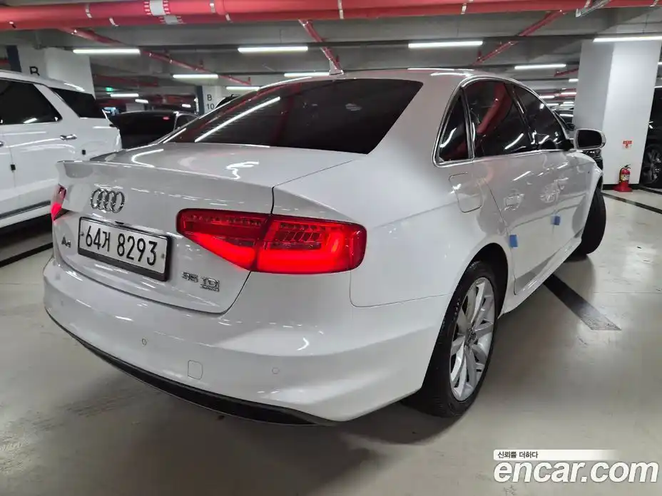 Audi A4 2014 2.0 автомат (гидро), фото 3