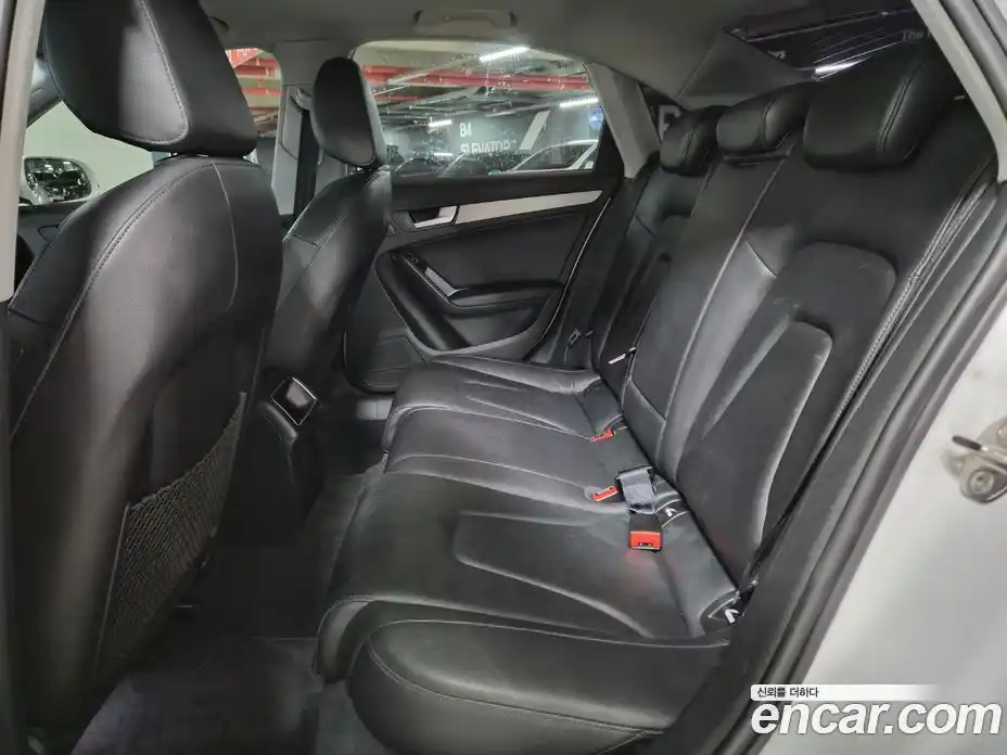 Audi A4 2014 2.0 автомат (гидро), фото 7
