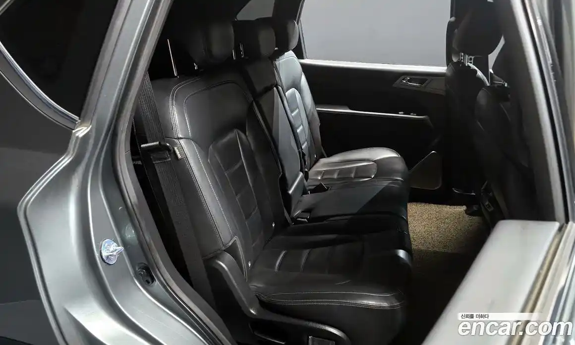 SsangYong Rexton 2018 2.2 автомат (гидро), фото 17