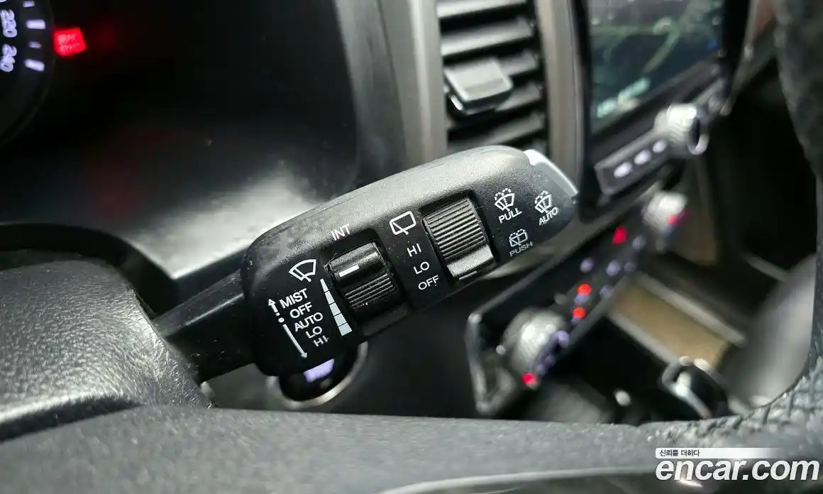 SsangYong Rexton 2018 2.2 автомат (гидро), фото 23