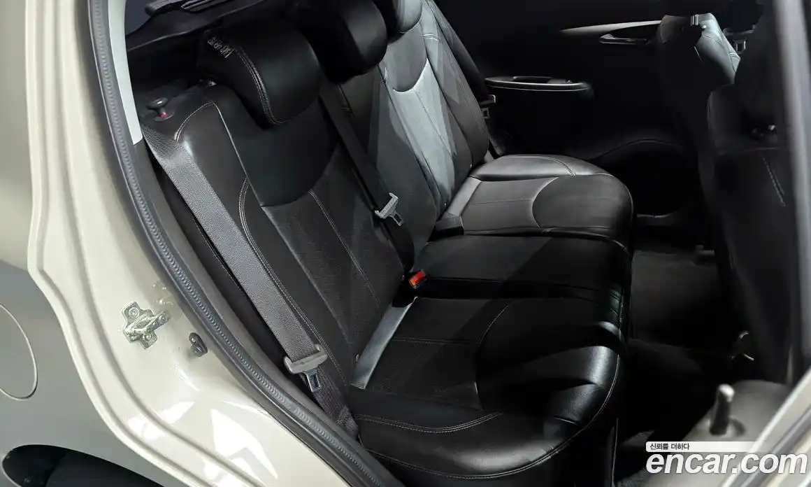 Chevrolet Spark 2018 1.0 автомат (гидро), фото 17