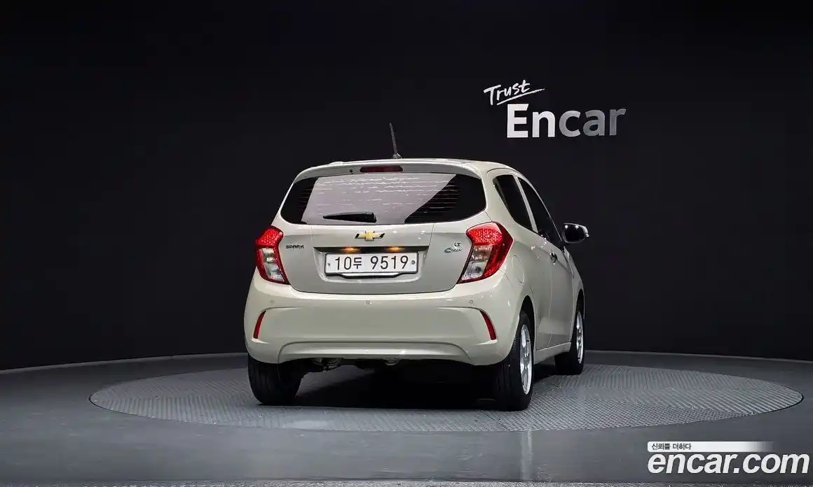 Chevrolet Spark 2018 1.0 автомат (гидро), фото 4