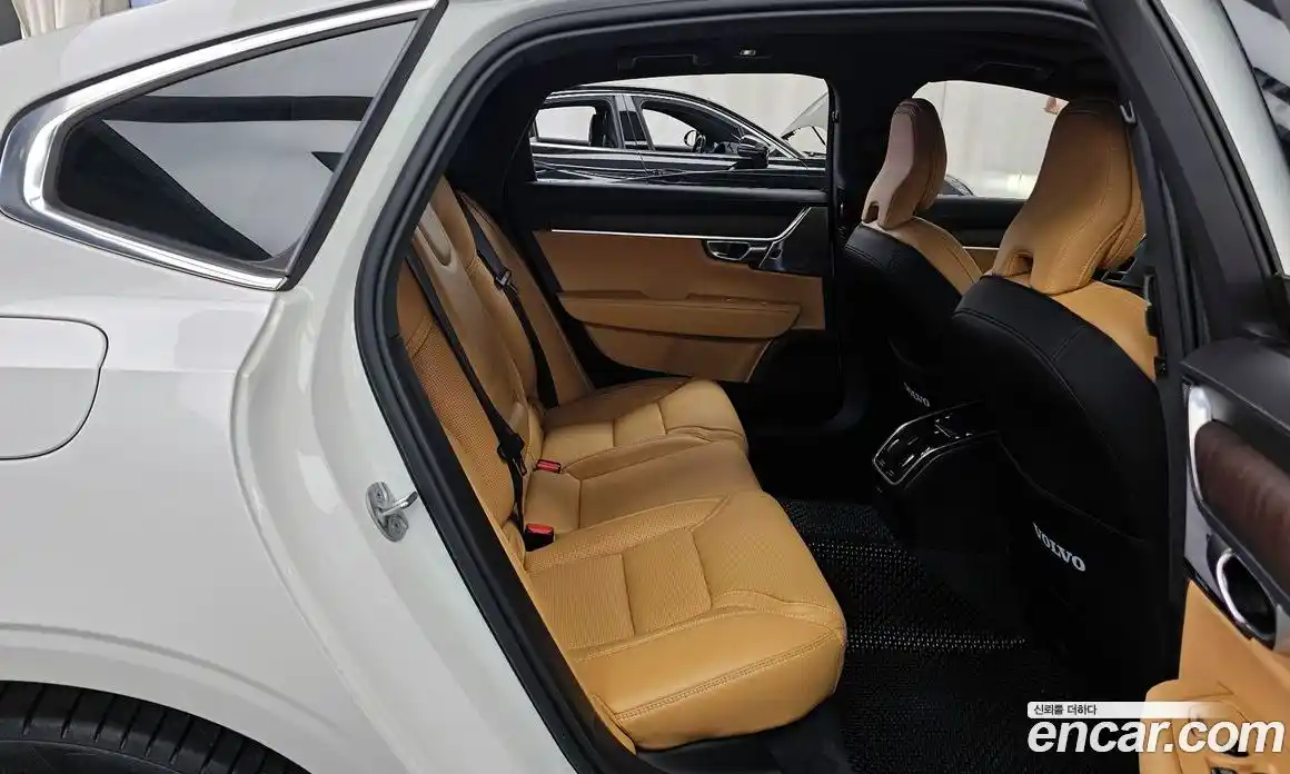 Volvo S90 2022 2.0 автомат (гидро), фото 18