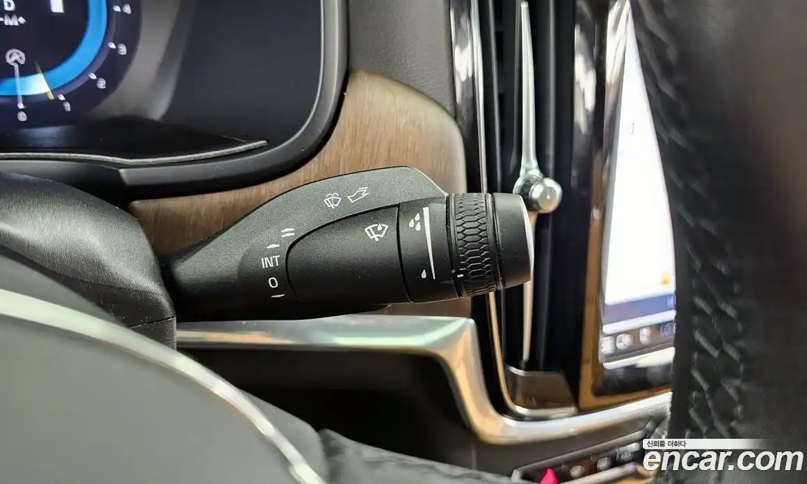 Volvo S90 2022 2.0 автомат (гидро), фото 28
