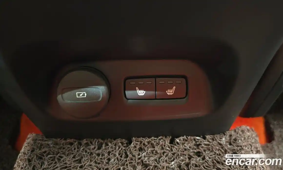 Volvo XC40 2021 2.0 автомат (гидро), фото 27