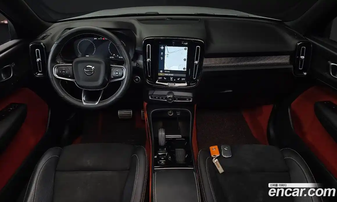 Volvo XC40 2021 2.0 автомат (гидро), фото 10