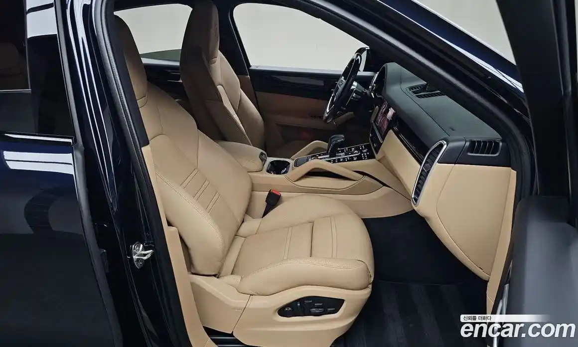 Porsche Cayenne 2022 3.0 автомат (гидро), фото 12