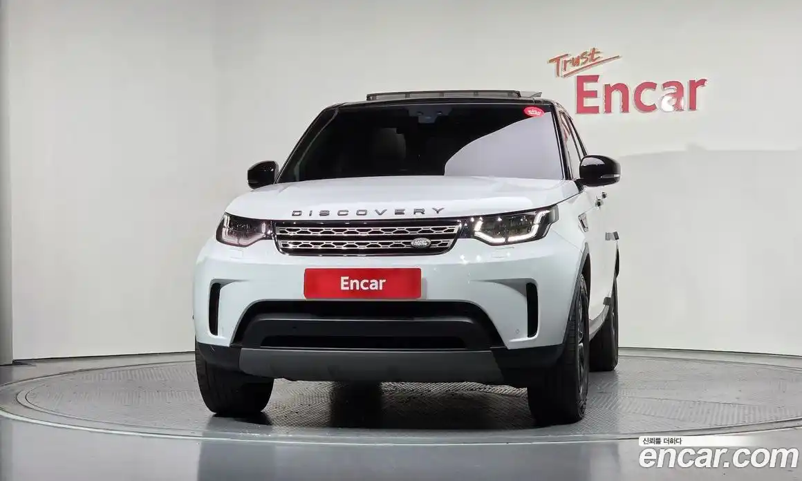 Land Rover Discovery 2019 2.0 автомат (гидро), фото 3