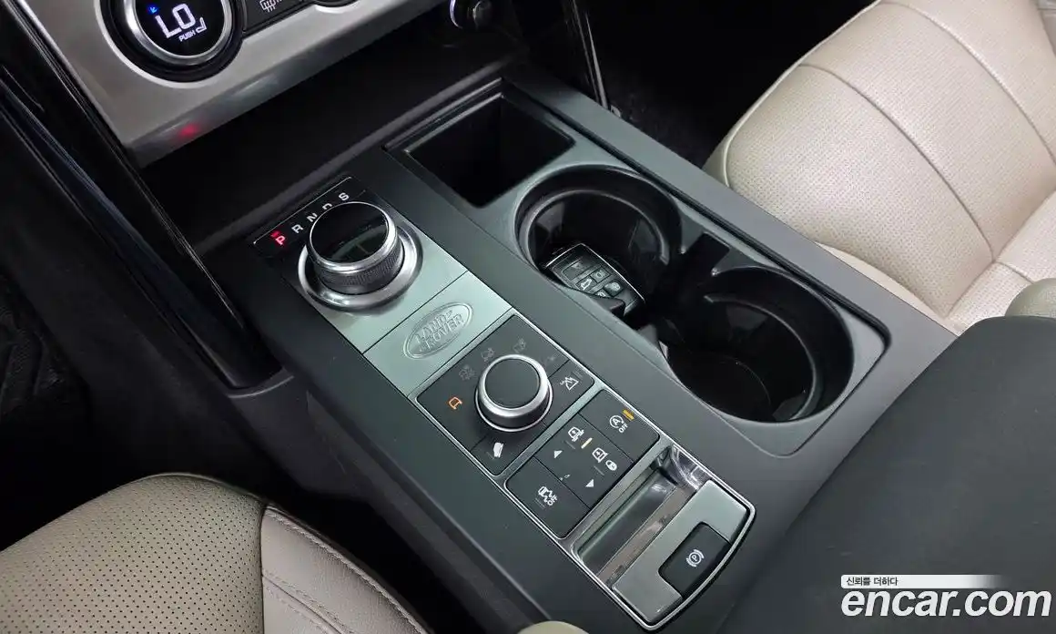 Land Rover Discovery 2019 2.0 автомат (гидро), фото 9