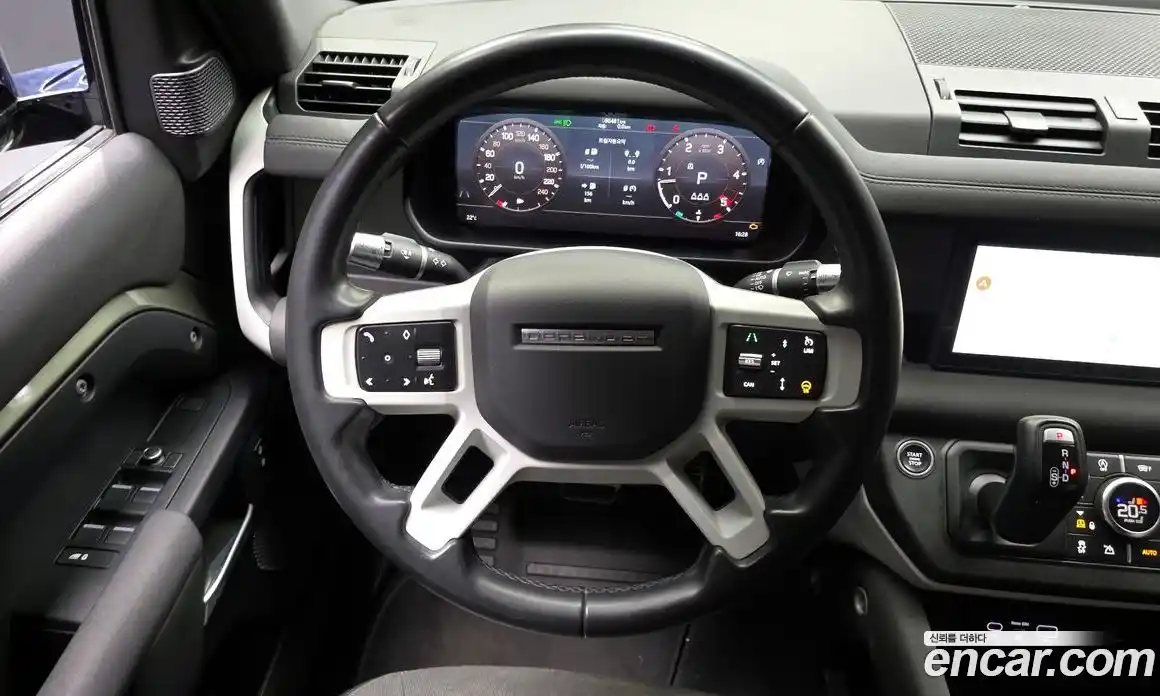 Land Rover Defender 2020 2.0 автомат (гидро), фото 13