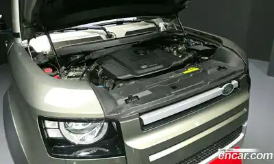 Land Rover Defender 2020 2.0 автомат (гидро), миниатюра 6