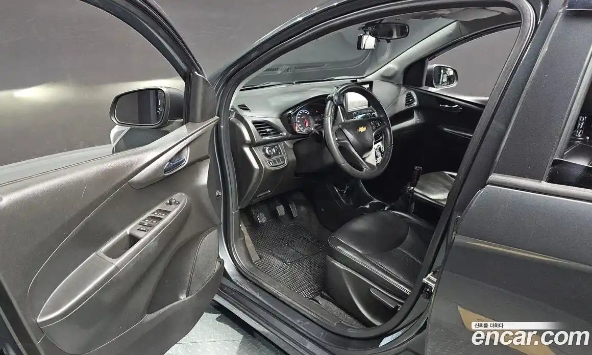 Chevrolet Spark 2018 1.0 автомат (гидро), фото 10