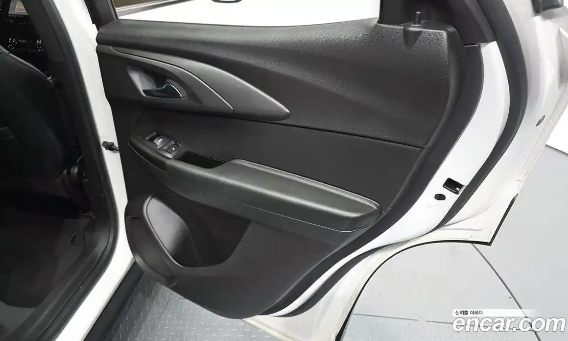 Chevrolet TrailBlazer 2021 1.3 автомат (гидро), фото 15