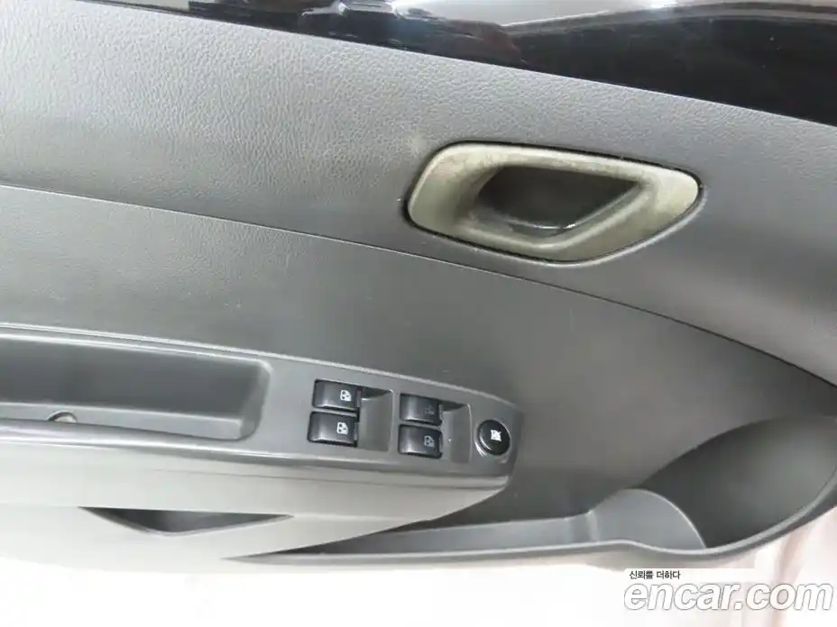 Chevrolet Spark 2012 1.0 автомат (гидро), фото 12